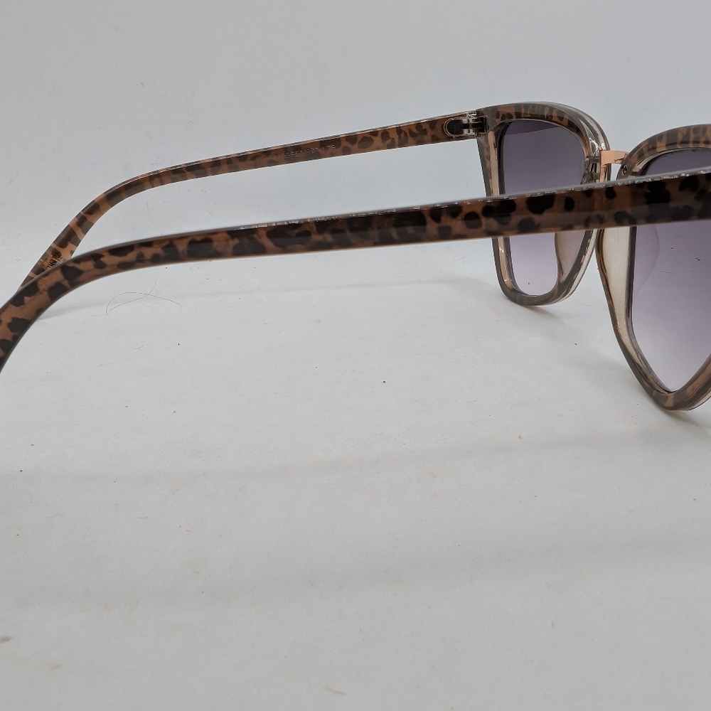 Steve Madden Leopard Print Cat-Eye Sunglasses EUC - Picture 9 of 11